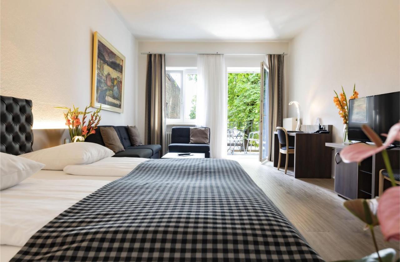 Hotel Dom 3*